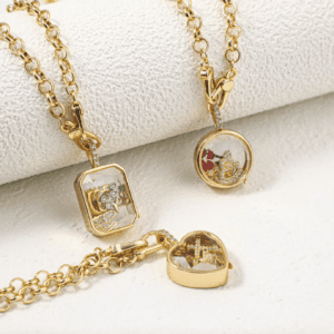Floating Lockets with Chains